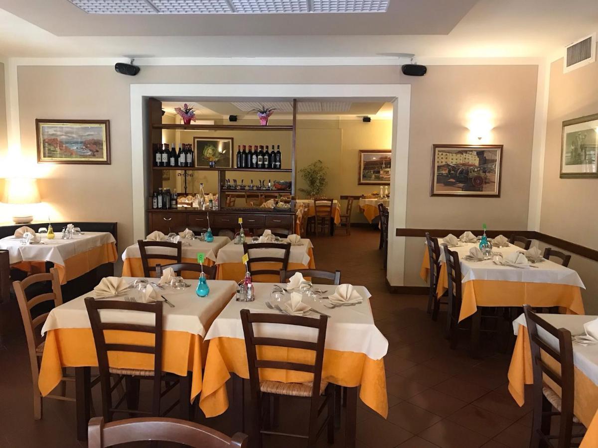 Hotel Tre Castelli Gallicano Zewnętrze zdjęcie
